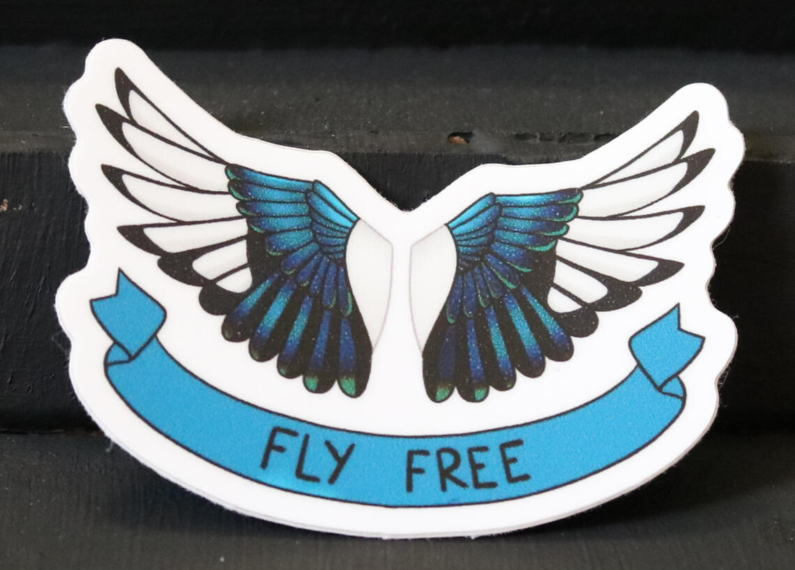 Fly Free Magpie 2&quot; vinyl wing sticker